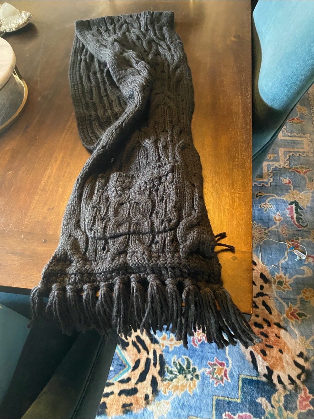 GAP Black Cable Knit Fringe Scarf with Pockets